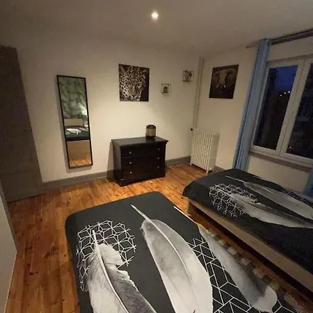 Appartement Cosy 2 Chambres Bellerive-sur-Allier Exterior photo